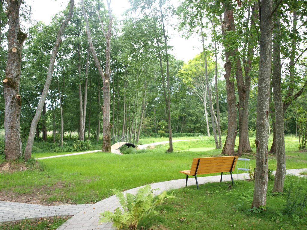 Guest House Kalnu pūpoli Šenheida Extérieur photo