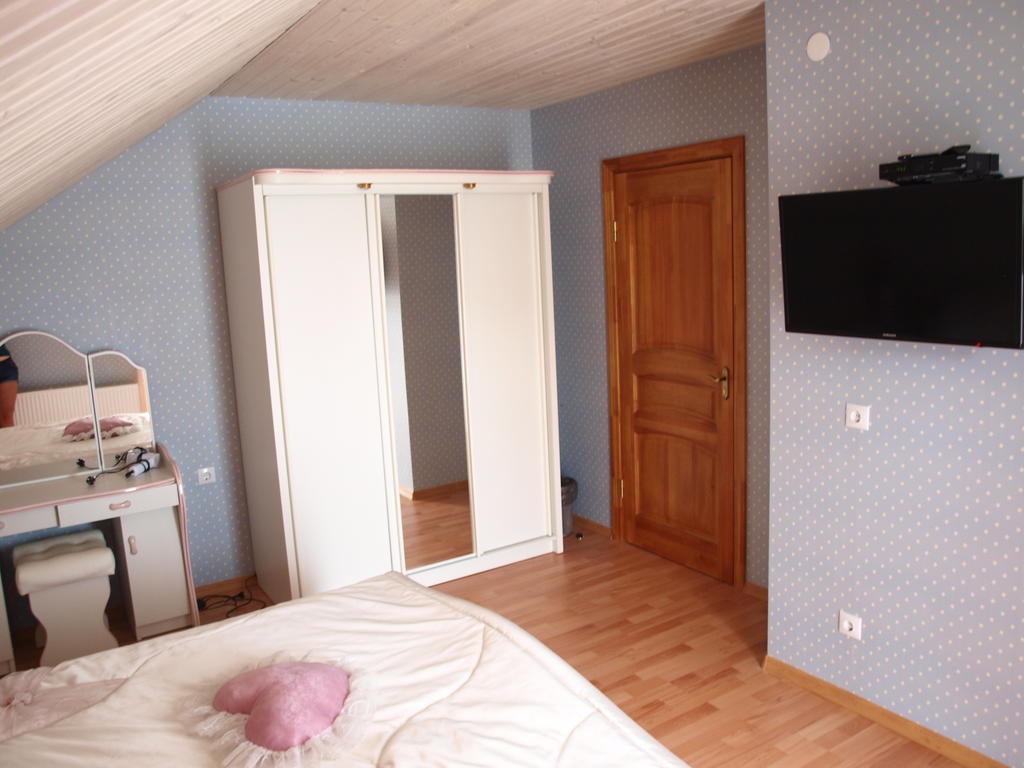 Guest House Kalnu pūpoli Šenheida Chambre photo