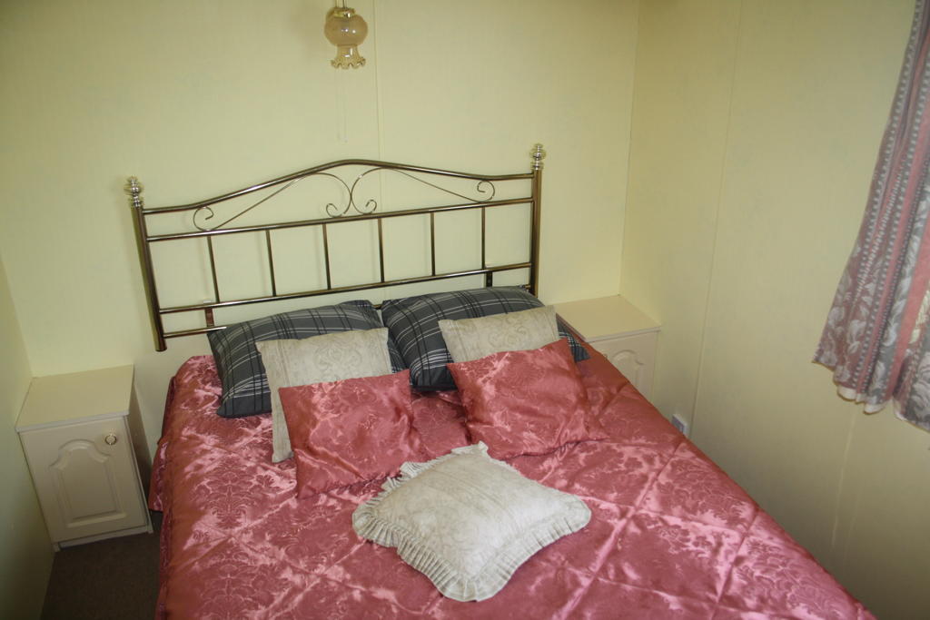 Guest House Kalnu pūpoli Šenheida Chambre photo
