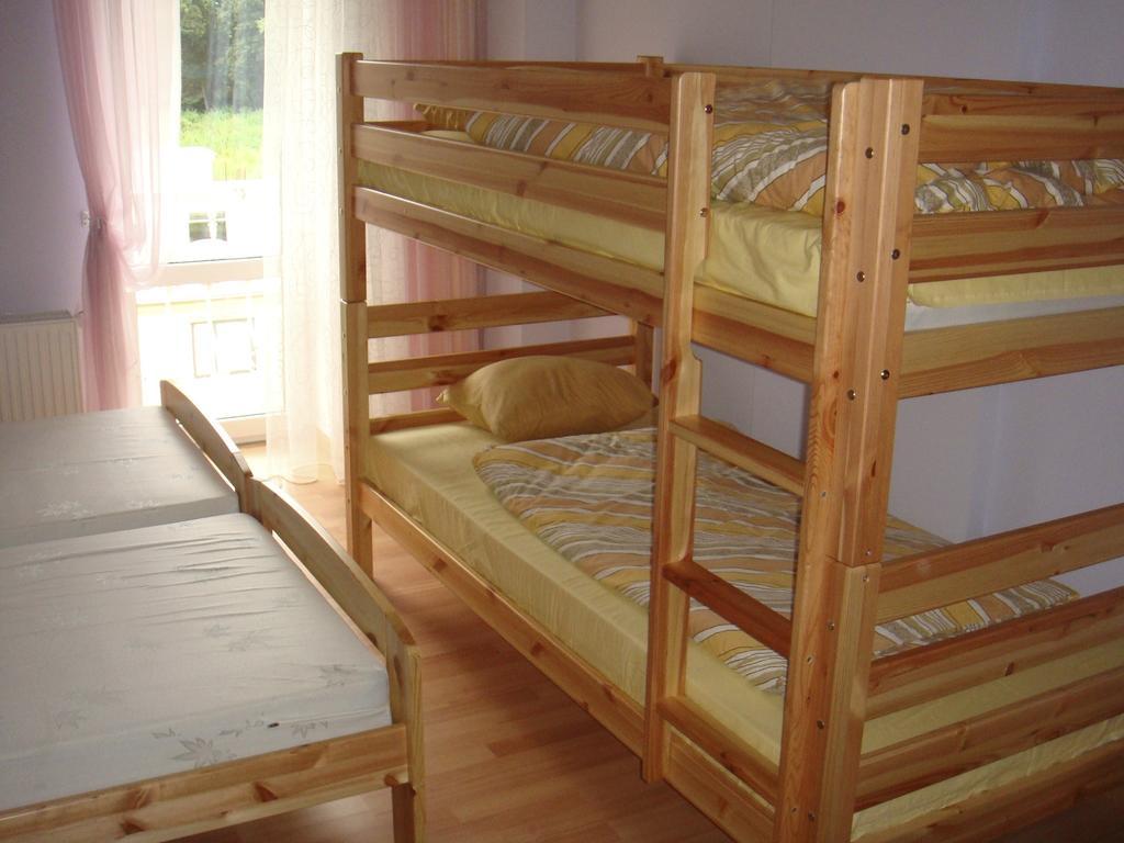 Guest House Kalnu pūpoli Šenheida Chambre photo