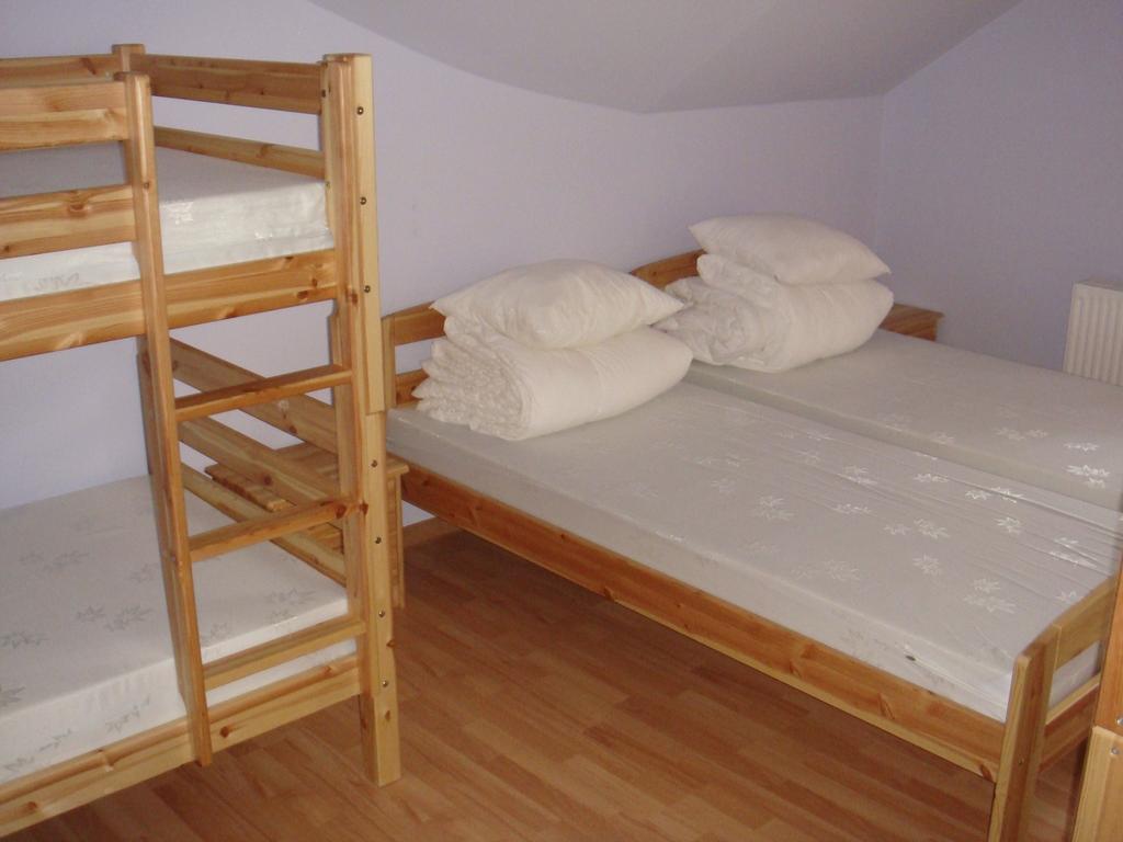 Guest House Kalnu pūpoli Šenheida Chambre photo
