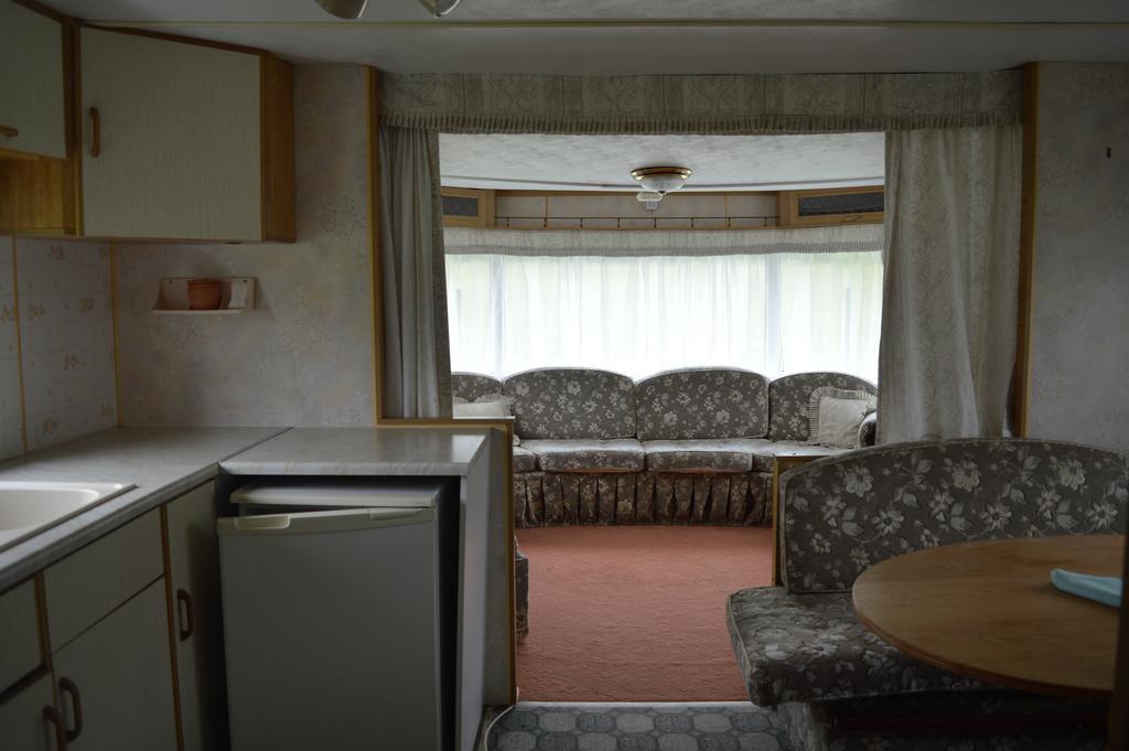 Guest House Kalnu pūpoli Šenheida Extérieur photo