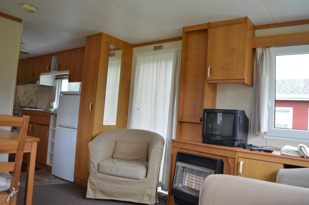 Guest House Kalnu pūpoli Šenheida Extérieur photo