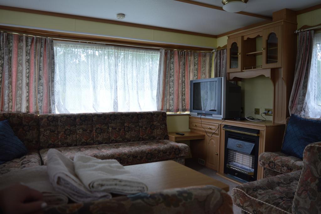 Guest House Kalnu pūpoli Šenheida Extérieur photo