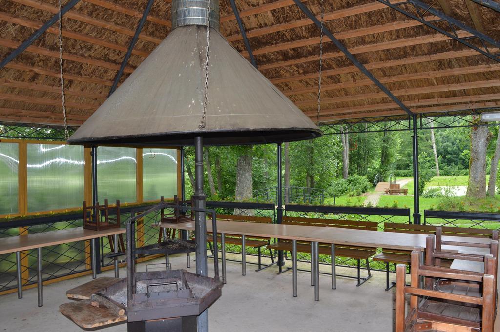 Guest House Kalnu pūpoli Šenheida Extérieur photo