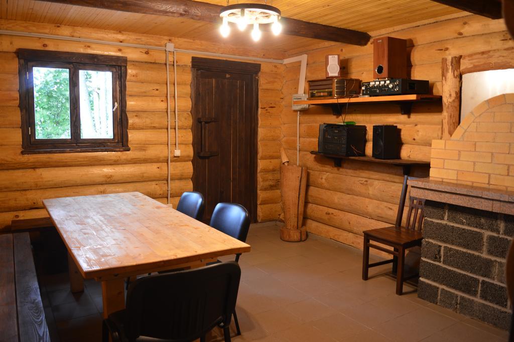 Guest House Kalnu pūpoli Šenheida Extérieur photo